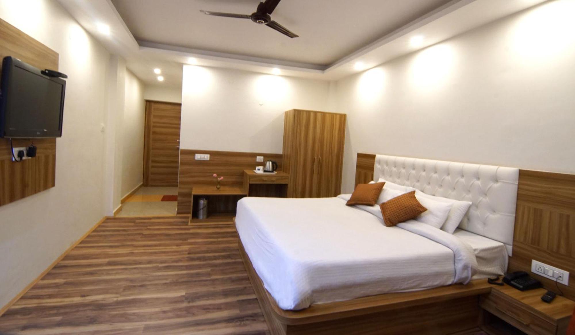 Hotel Park Residency Manali  Bagian luar foto
